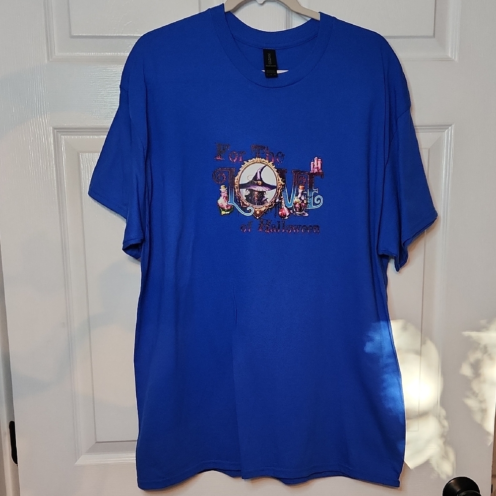Gildan Royal Blue "For The LOVE Of Halloween"  Graphic Tee, Size XL, NWOT